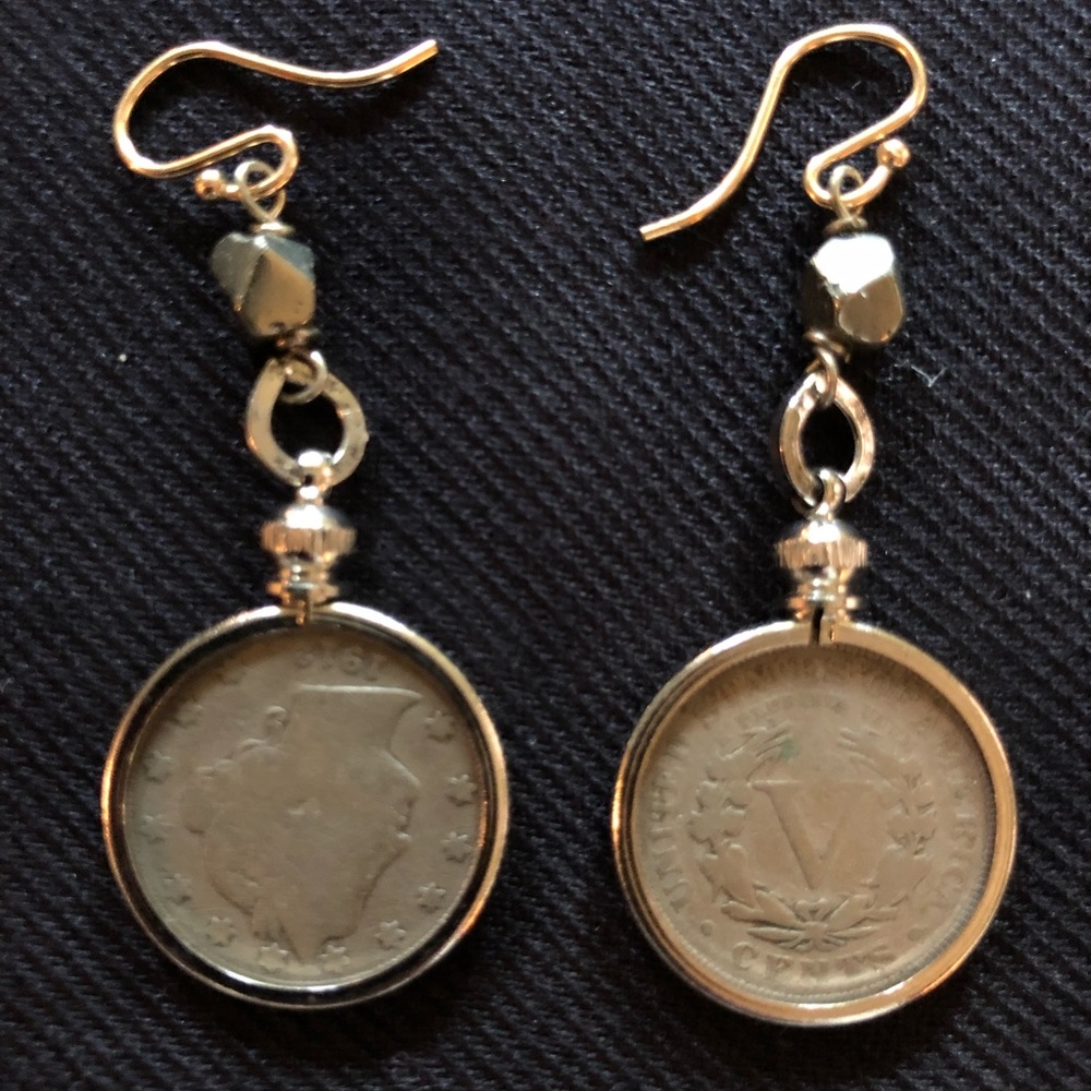 Drop coin earrings